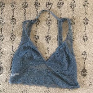 Super cute bralette. Never worn!!!